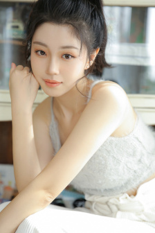 温碧霞惊变